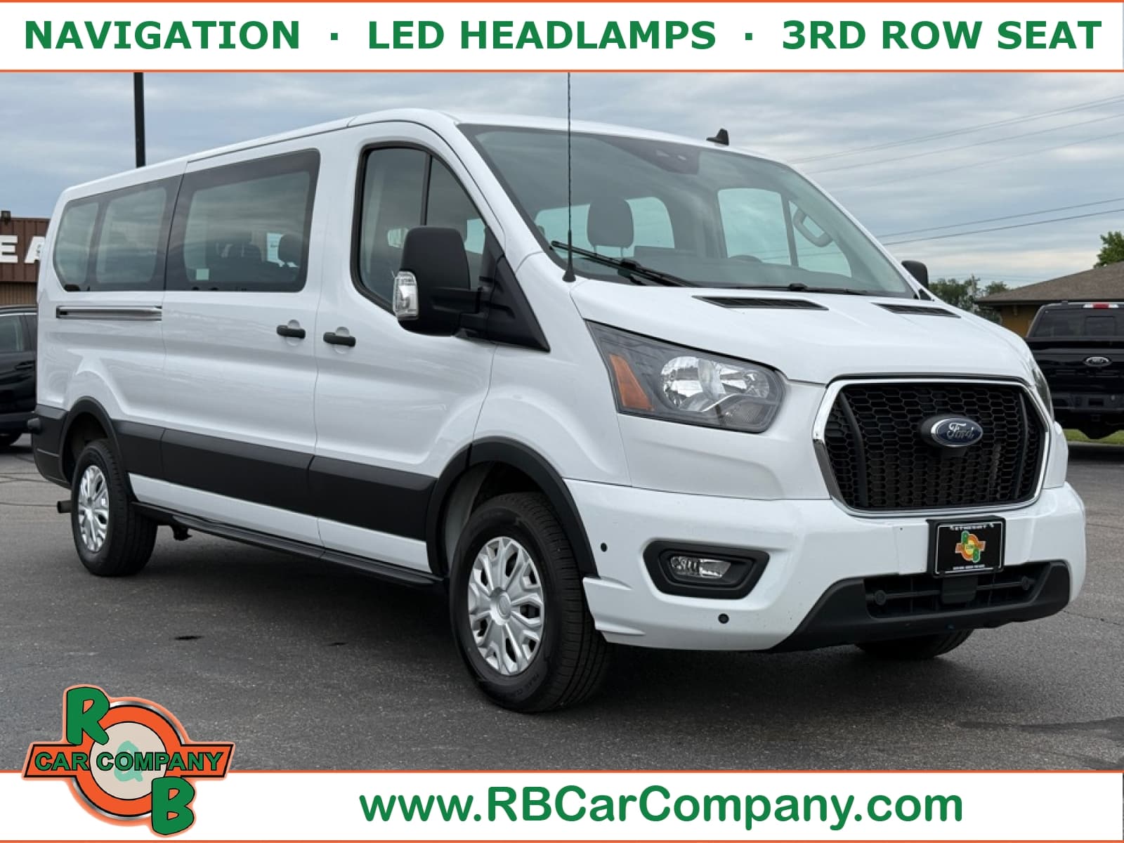 2024 Ford Transit-350 Passenger Van T-350 148" Low Roof XLT RWD